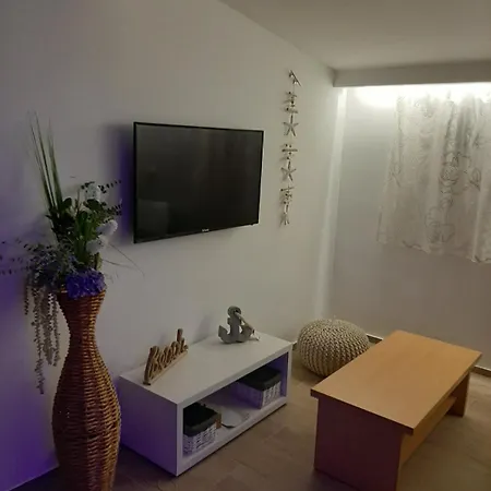 Ruzica * Pinezići