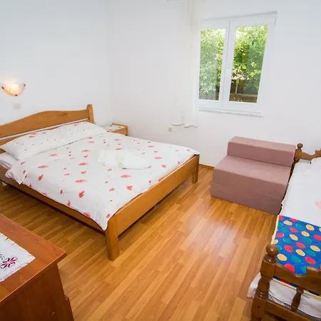 Ruzica Apartment Pinezici (Krk)