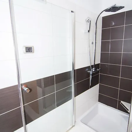 Apartment Ruzica *