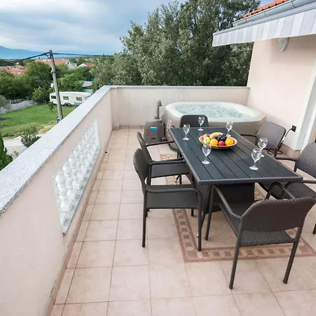 Apartment Ruzica