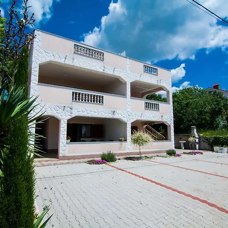 Apartment Ruzica