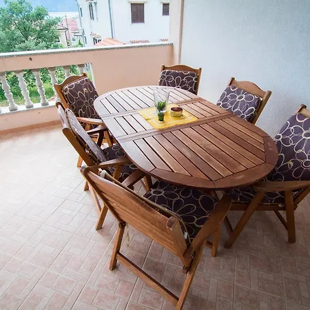 Ruzica Pinezici (Krk)
