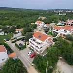 Ruzica Pinezići